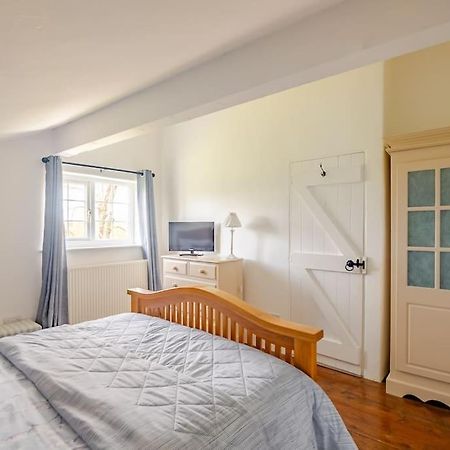 Rhos Y Bel Cottage Angelsey Llangadwaladr  외부 사진
