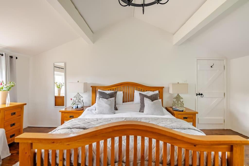 Rhos Y Bel Cottage Angelsey Llangadwaladr  외부 사진