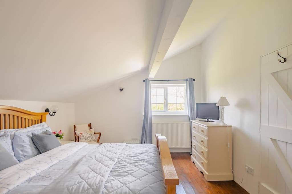 Rhos Y Bel Cottage Angelsey Llangadwaladr  외부 사진