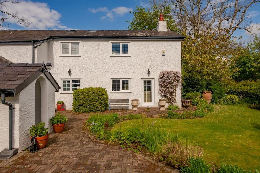 Rhos Y Bel Cottage Angelsey Llangadwaladr  외부 사진